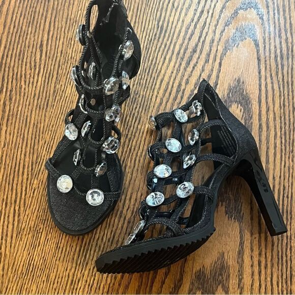 NWOB Karl Lagerfeld Paris Beatriz Crystal Cage Sandal size 6.5 Black Denim 4” - Picture 3 of 12